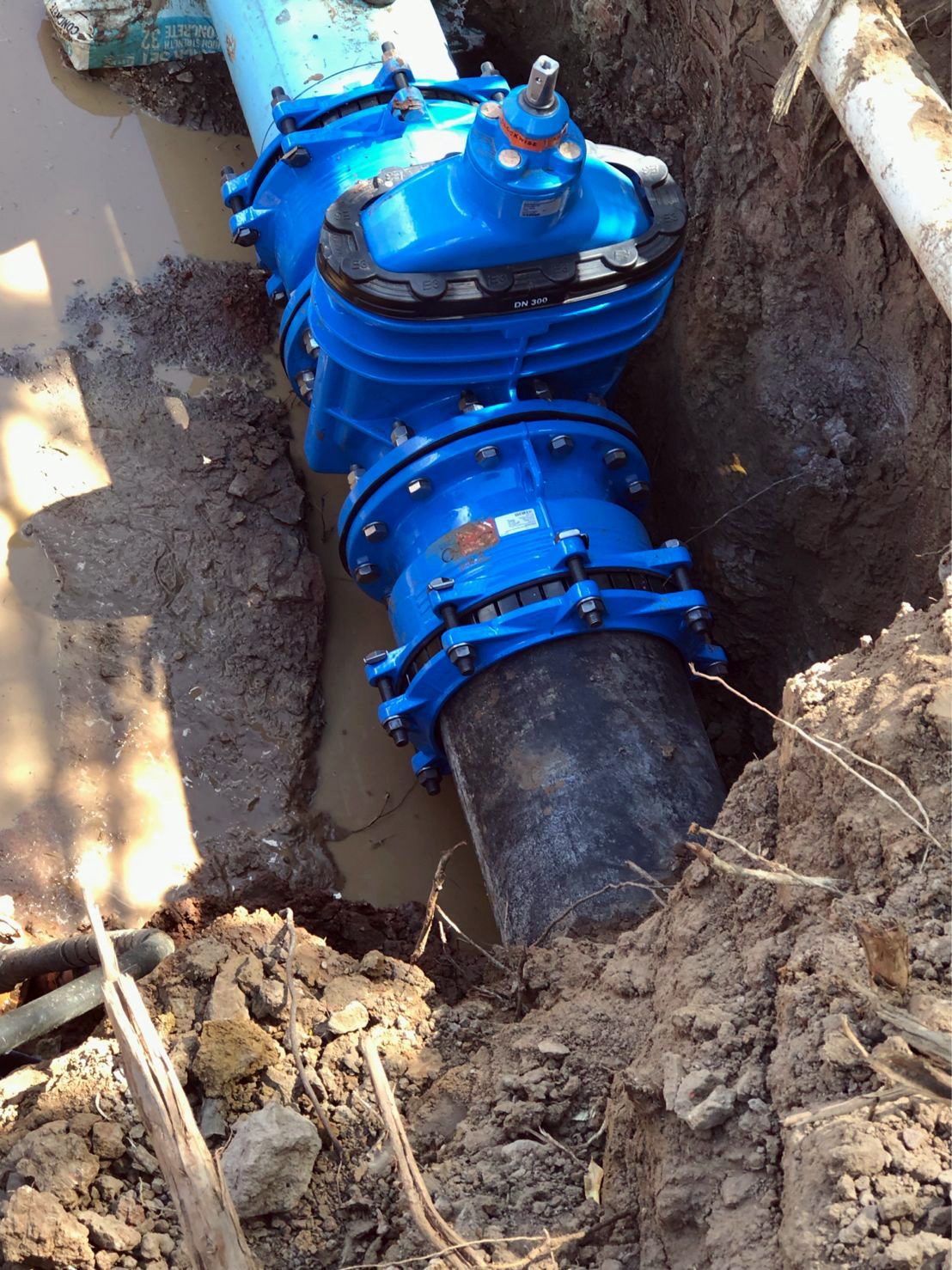 Hawle Synoflex and DN300 E3 Valve Repair of Critical Township Failure