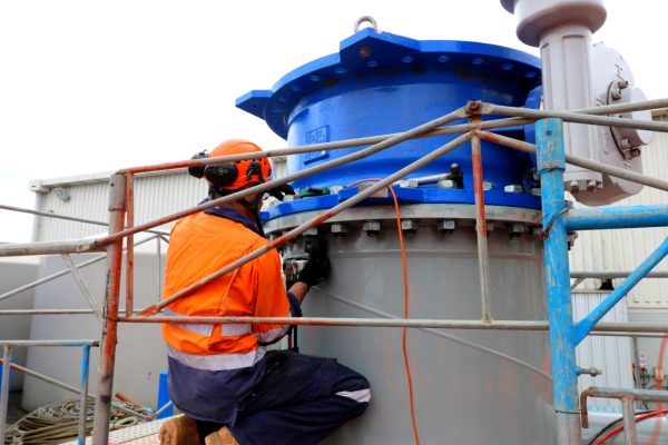 3391518-mtr_16389033561173507826