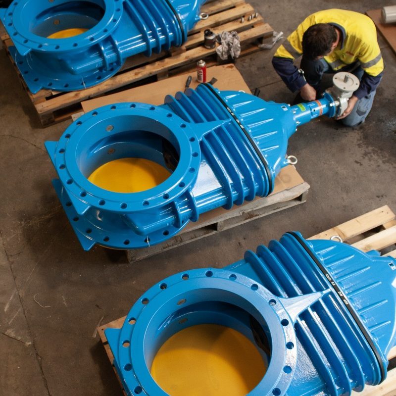 Valves and team in the Hygrade workshop